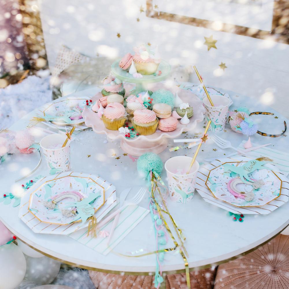 Magical Christmas Party Plates - the unicorn store